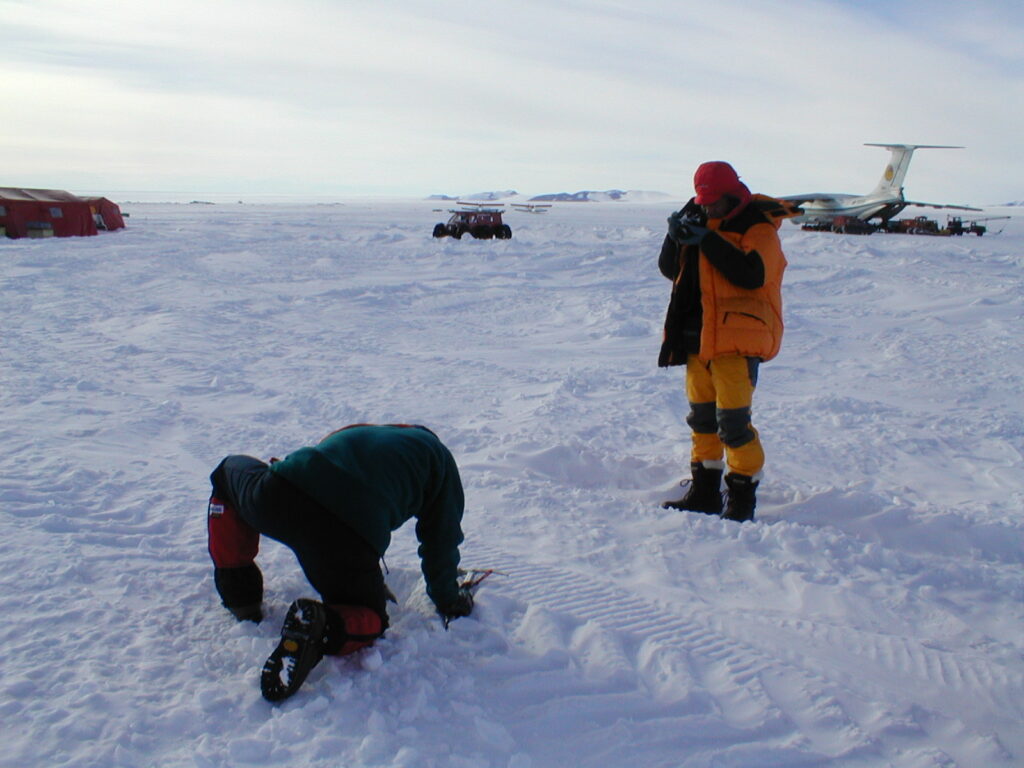 南極 波動変換結界施術２次 2003年-5月
