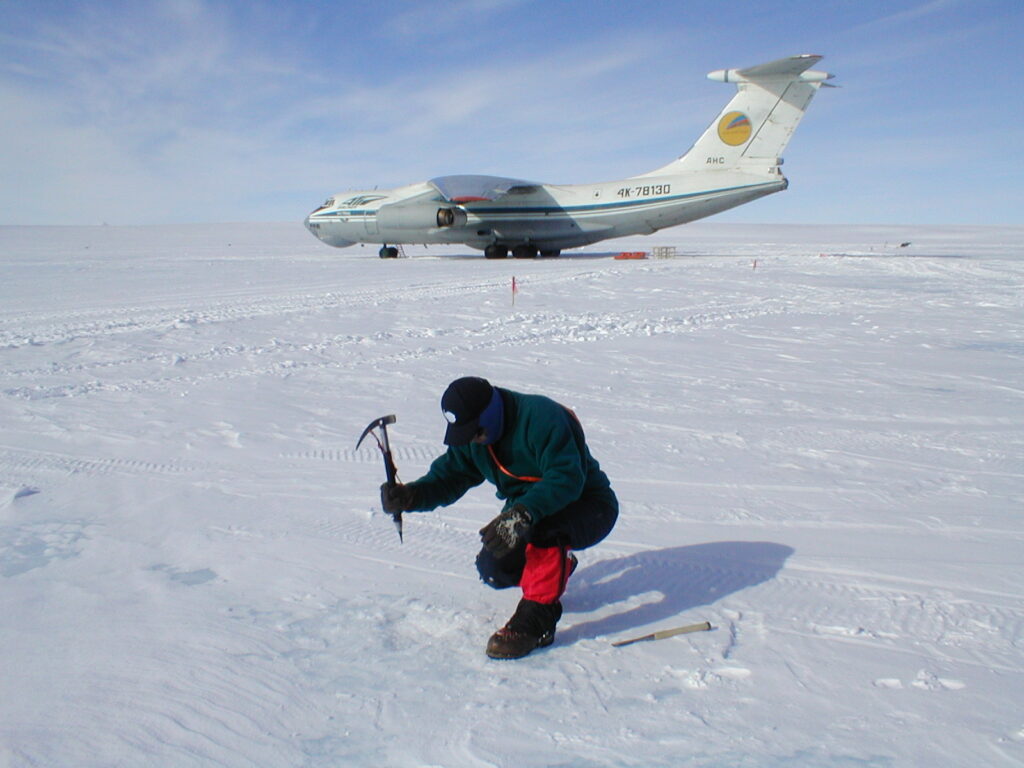 南極 波動変換結界施術２次 2003年-5月