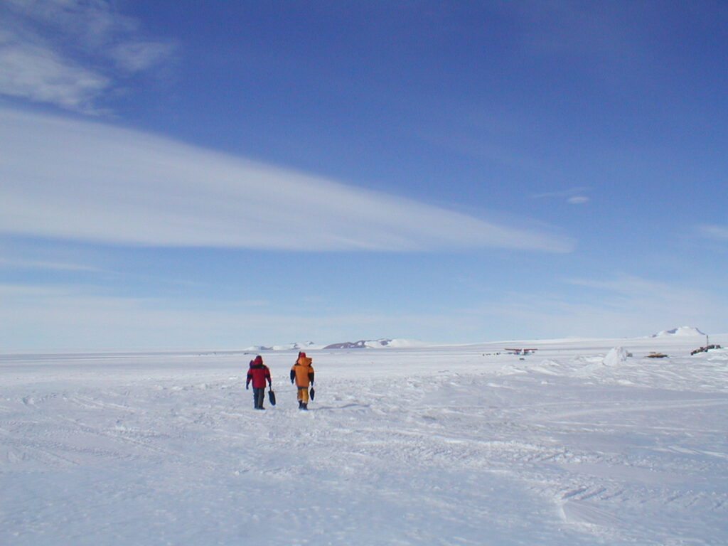 南極 波動変換結界施術２次 2003年-5月